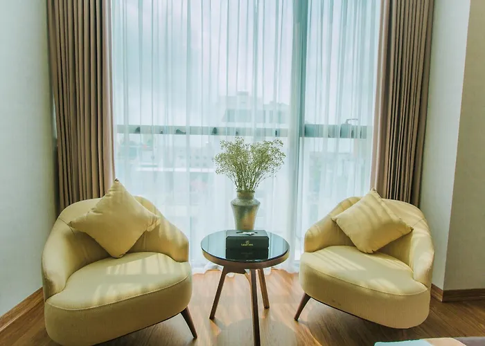 Luxury6 Hotel